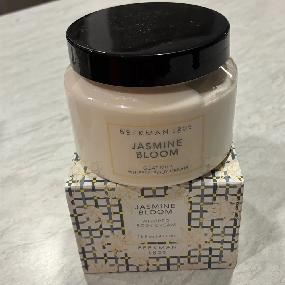 Beekman 1802 Jasmine Bloom Whipped Body Cream - Picture 2 of 2